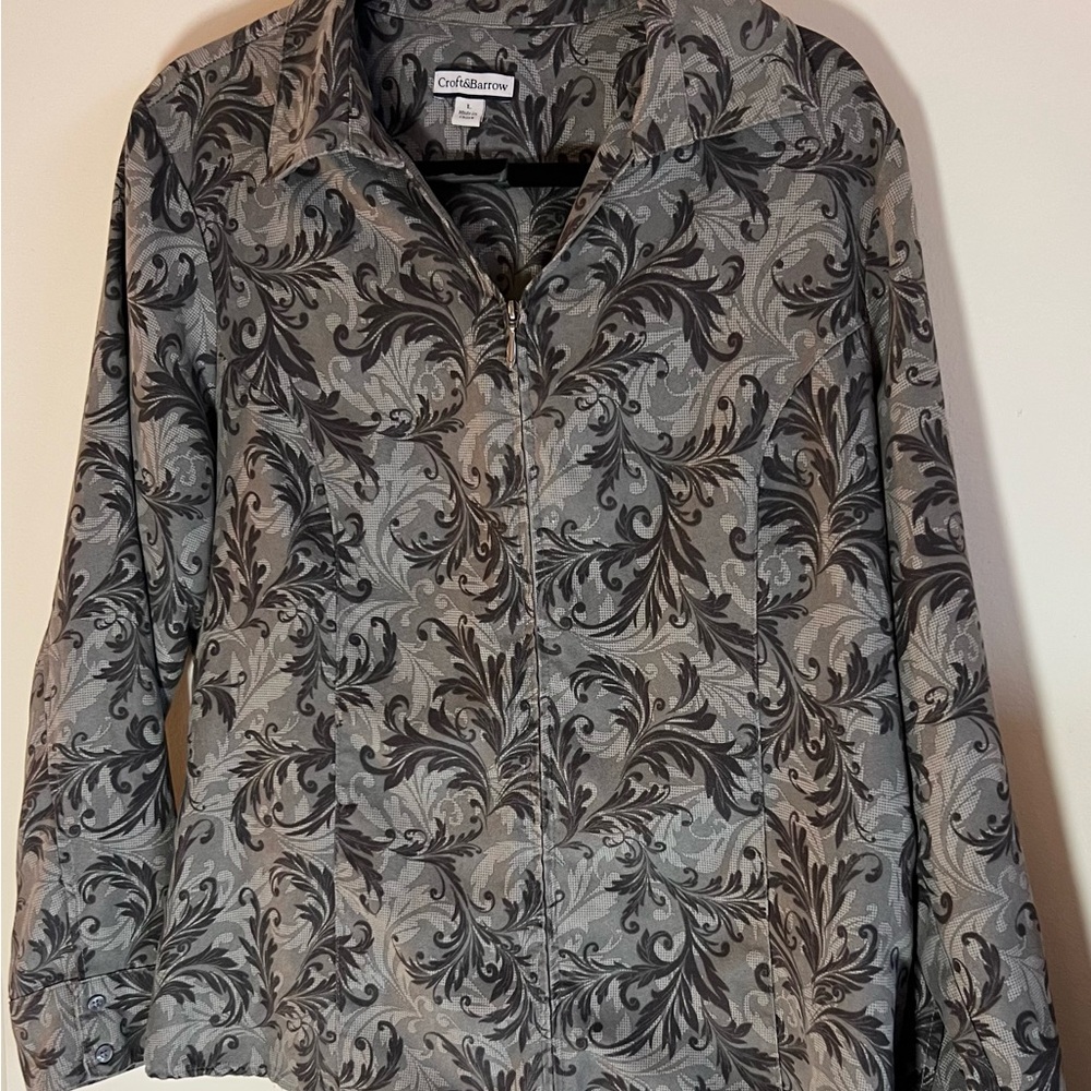 Croft & Barrow Gray and Black Floral Shirt jacket size L